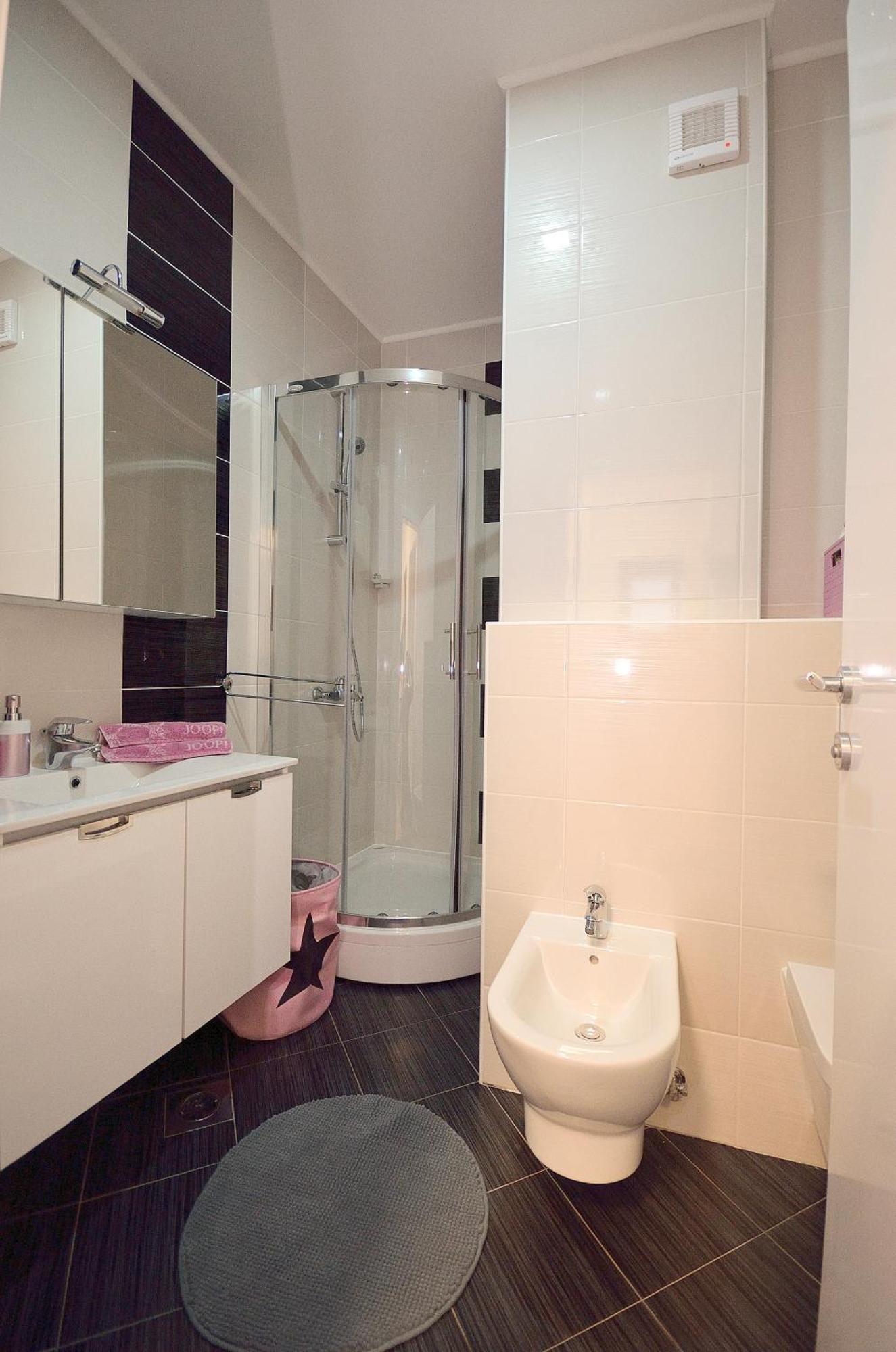 Apartment Josip 2 ตรีบูนย์ ภายนอก รูปภาพ