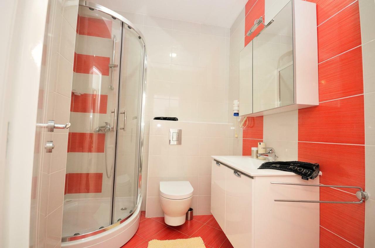 Apartment Josip 2 ตรีบูนย์ ภายนอก รูปภาพ